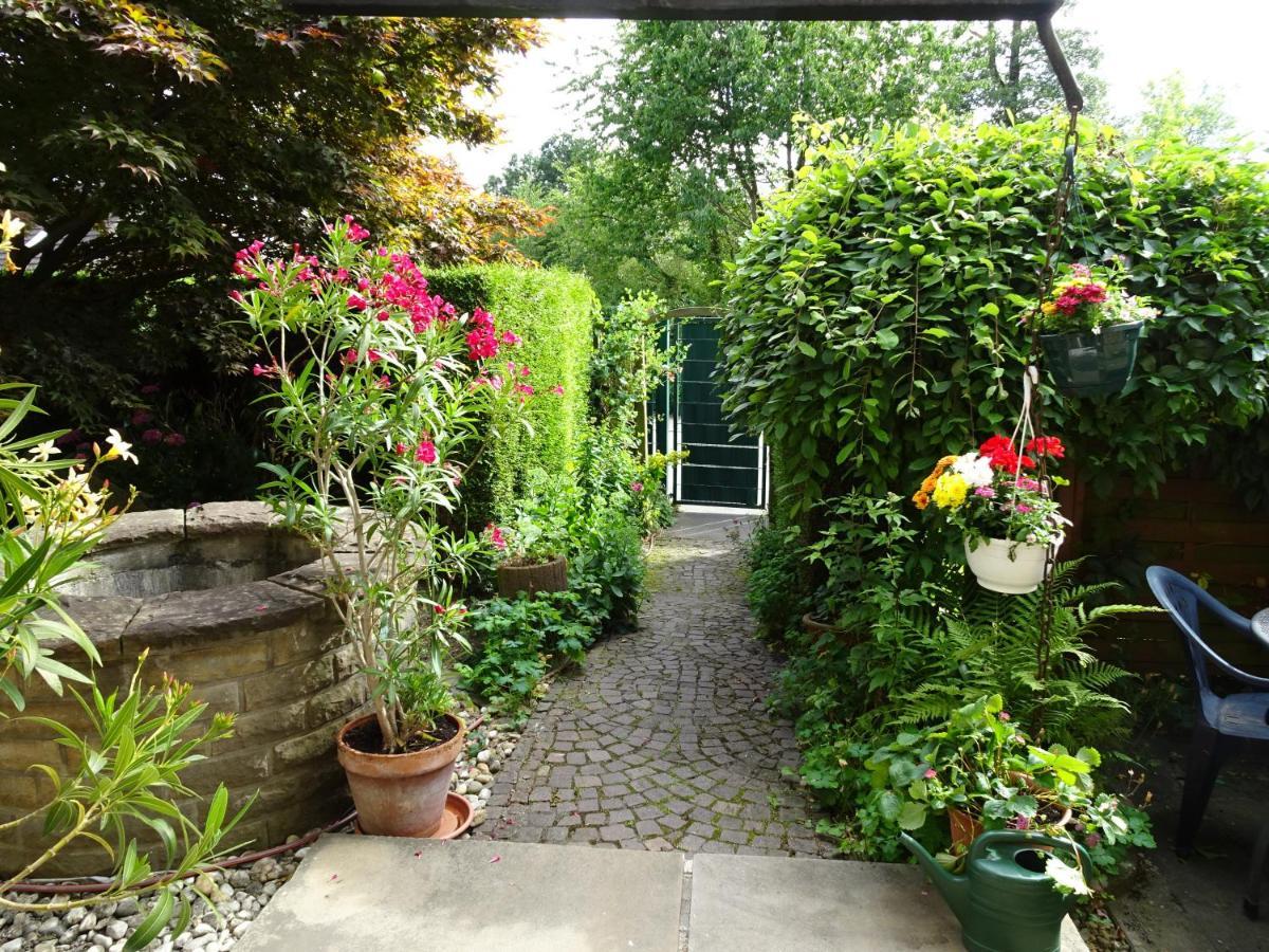 Ferienwohnung Im Gruenen Mit Balkon Herdecke Extérieur photo